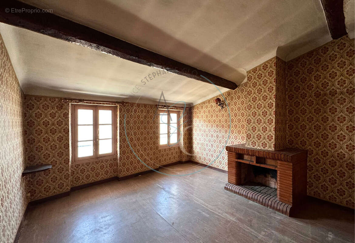 Maison à COGOLIN