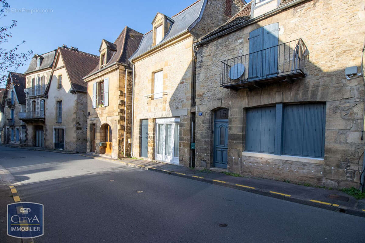 Maison à SARLAT-LA-CANEDA