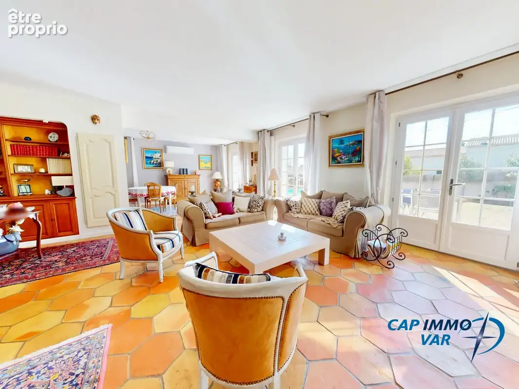 Maison 5 pièces 158 m² à vendre à Sanary-Sur-Mer (83110) - photo 5