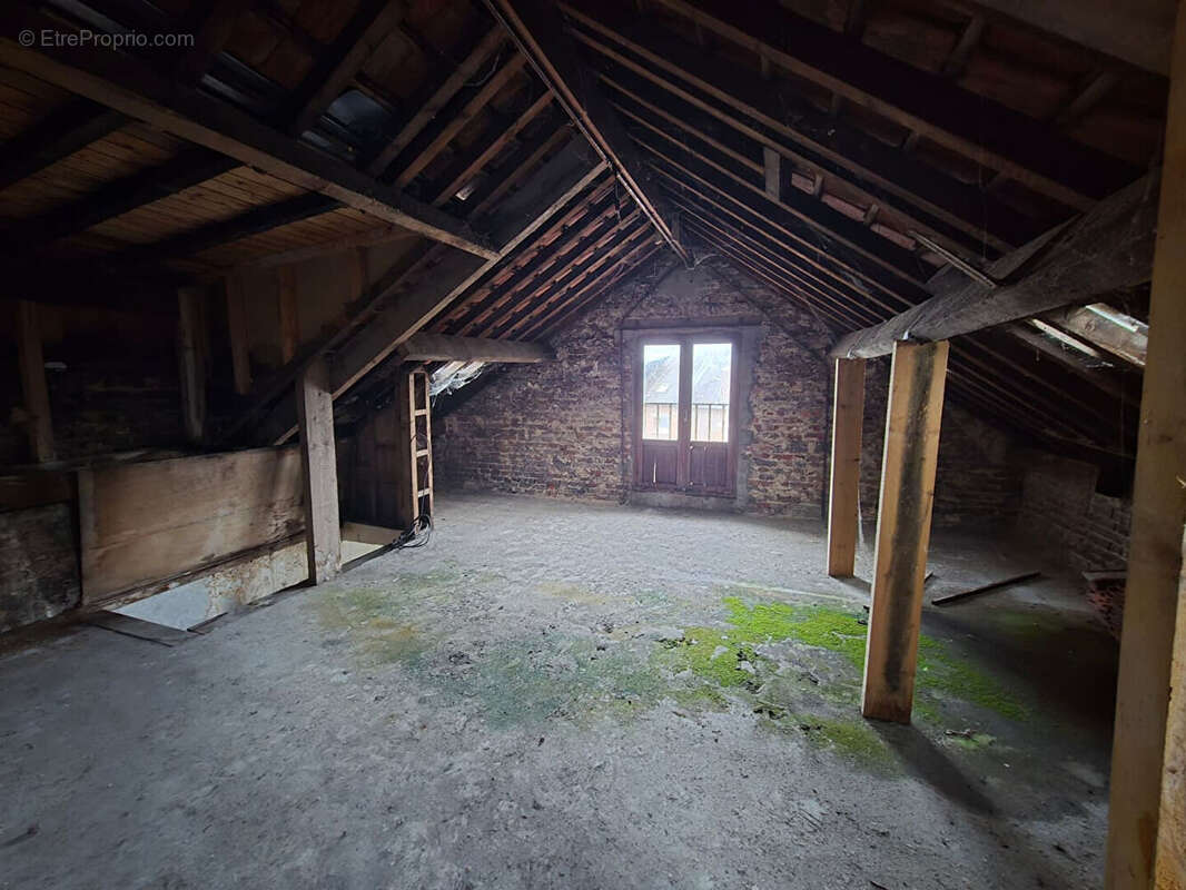 Appartement à SAINT-QUENTIN