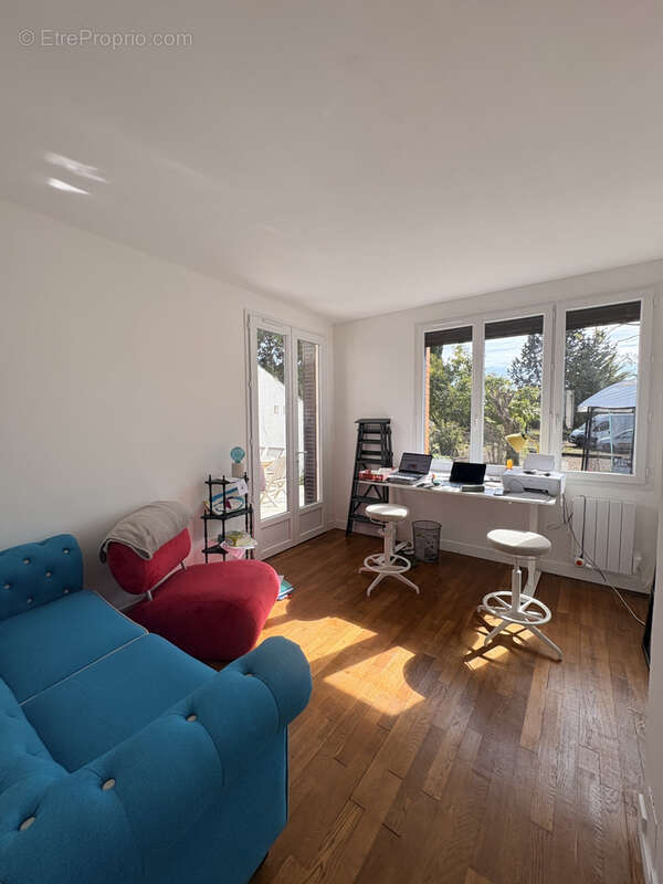 Maison à SAINT-JEAN-DE-LA-RUELLE