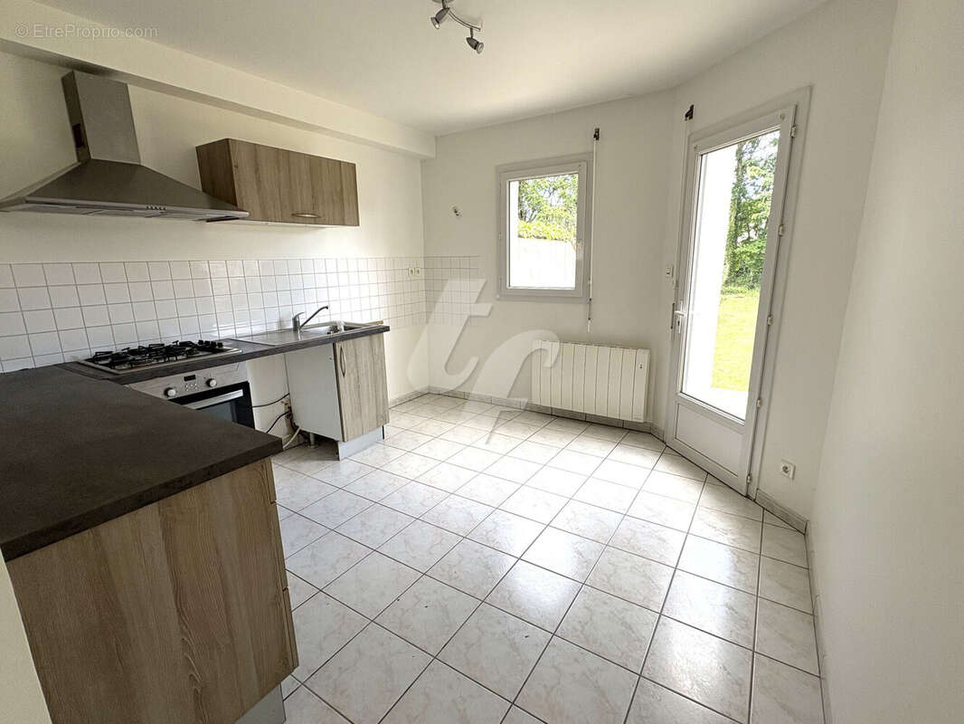Maison 105 m² à Treillieres  - photo 8