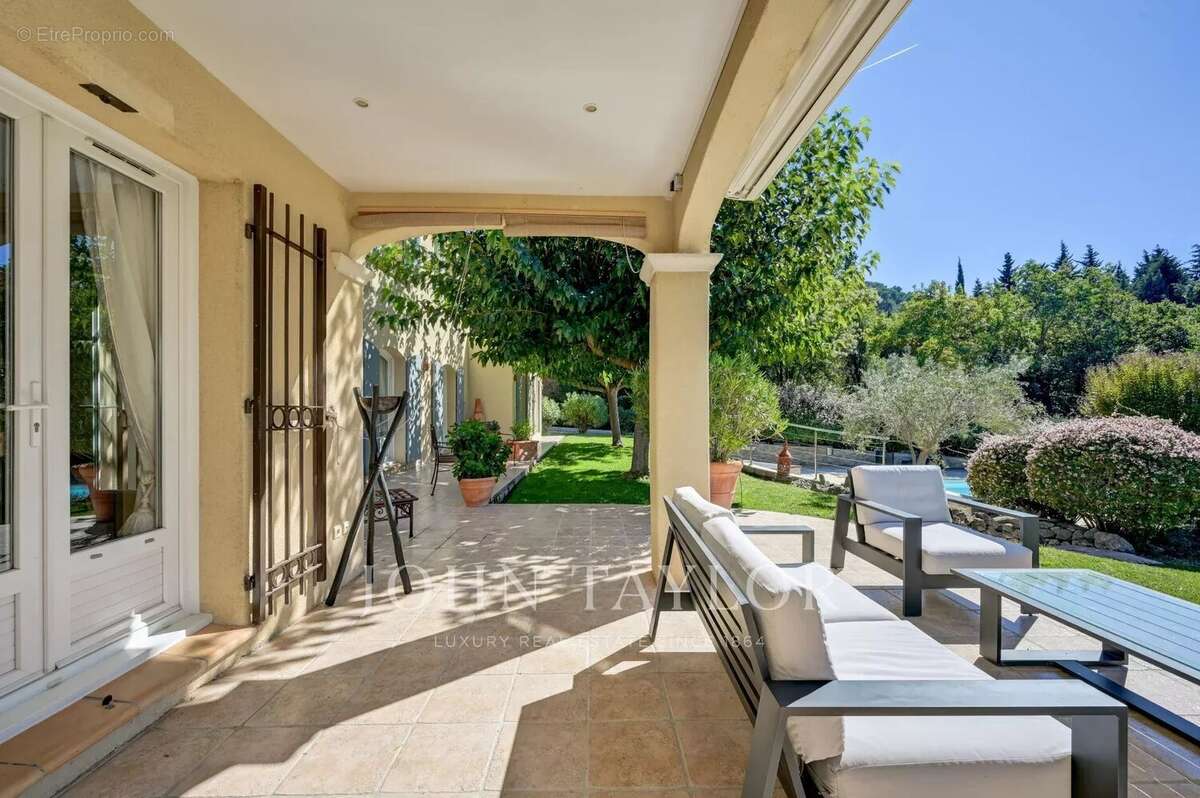 Maison à AIX-EN-PROVENCE