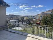 Appartement à CHARNAY-LES-MACON