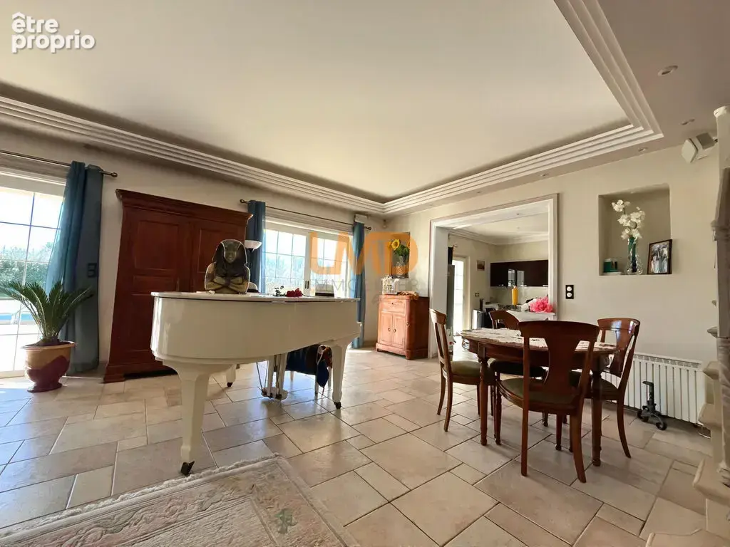 Propriete prestige piscine terrain 5489 m2 Trans en Provence - photo 6
