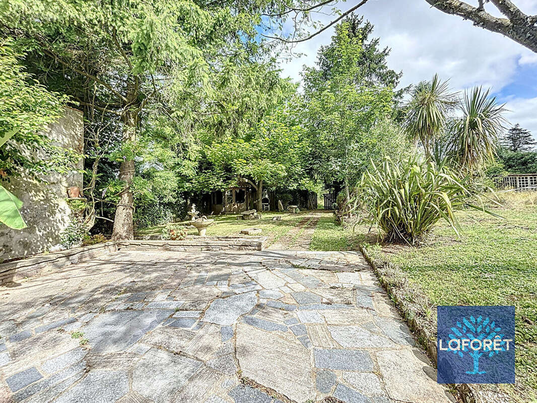 Maison à LA CHAPELLE-ACHARD