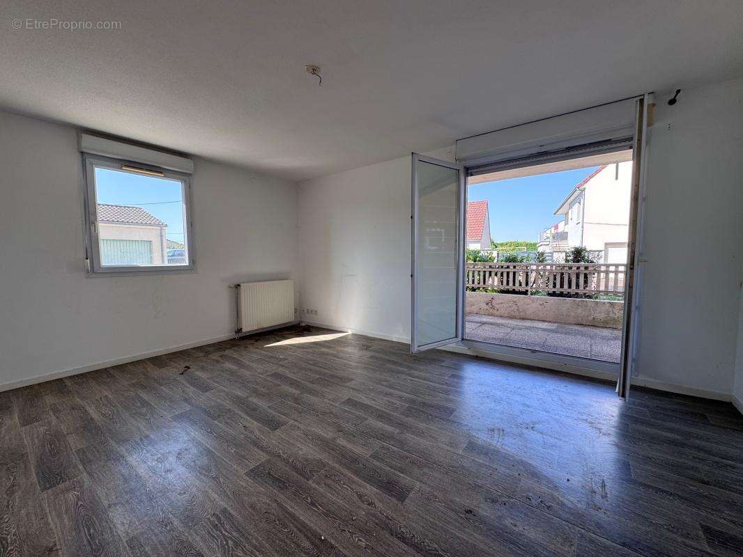 Appartement t3  au rdc avec terrasse - photo 2