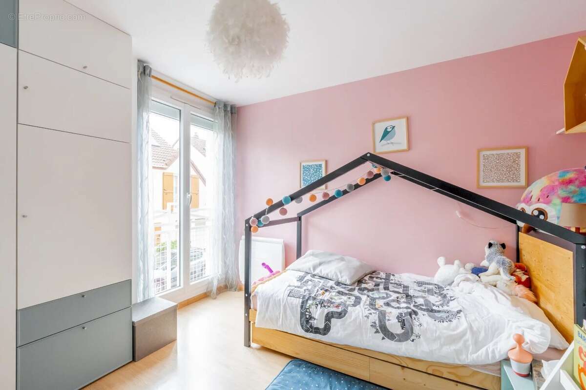 Maison à MONTIGNY-LE-BRETONNEUX