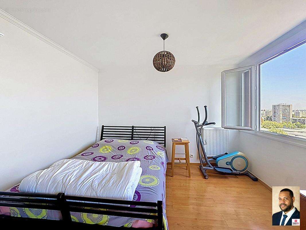 Appartement Vitry Sur Seine 5 pièces 102 m2 avec balcons (Cave + stationnement) - photo 7