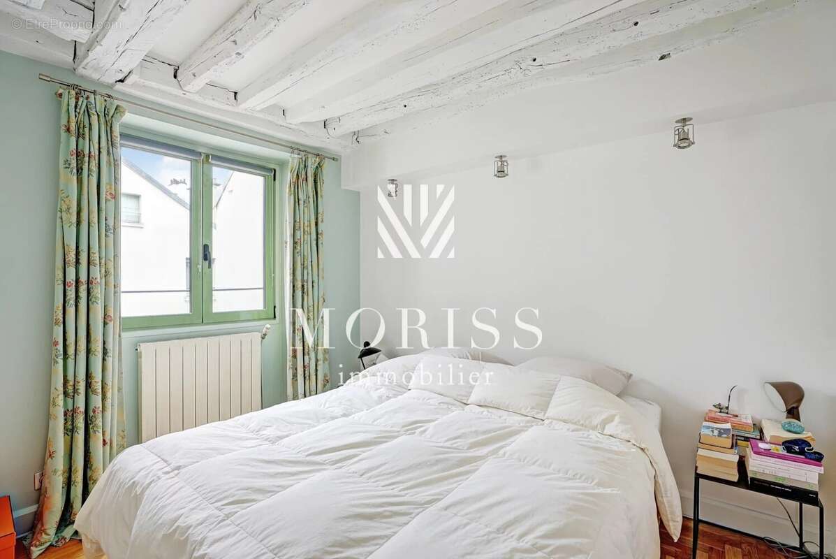 Appartement à PARIS-3E