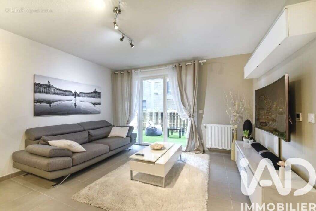Photo 4 - Appartement à CENON