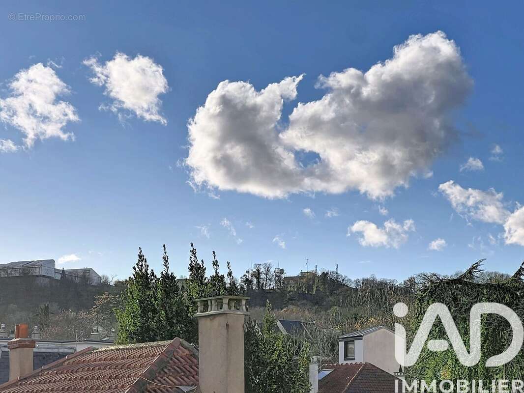 Photo 9 - Appartement à SURESNES