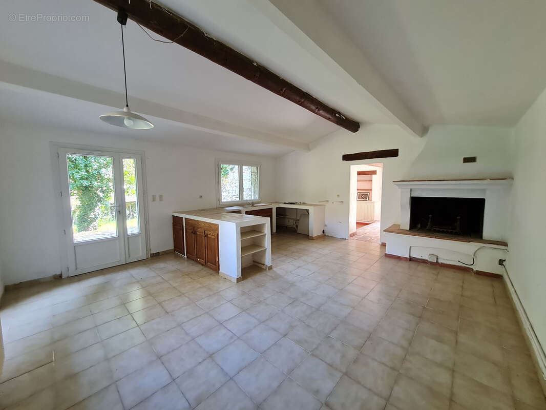 Maison à GENERARGUES