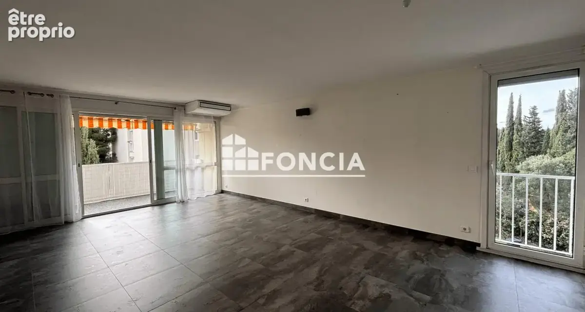 A vendre Beau T4 avec garage à Villeneuve-les-Avignon - photo 2