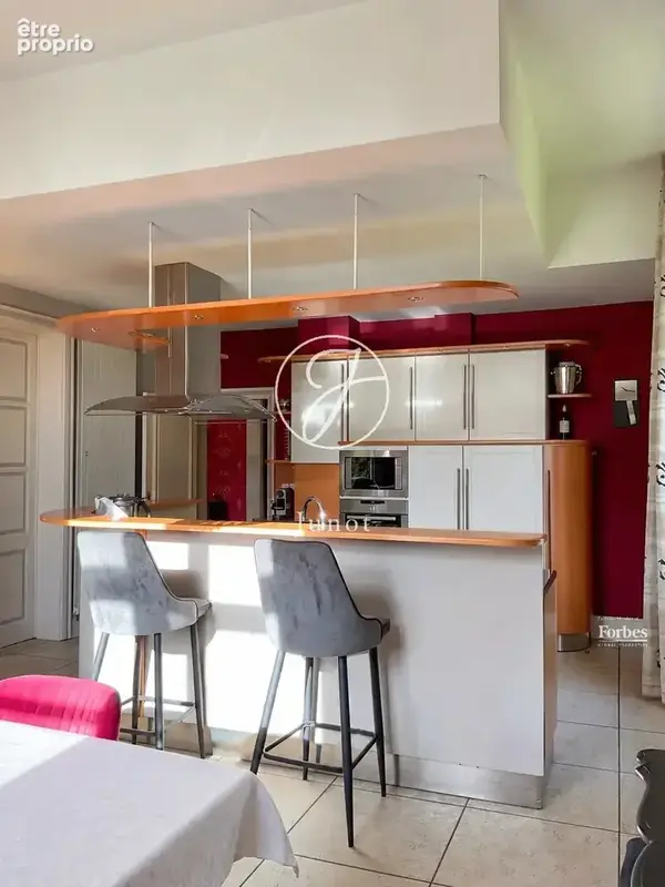 Mouvaux – Maison de caractère dans un manoir - 8 pièces – 253m² - 401m² utiles - 6 chambres – Parc – Stationnements - photo 17