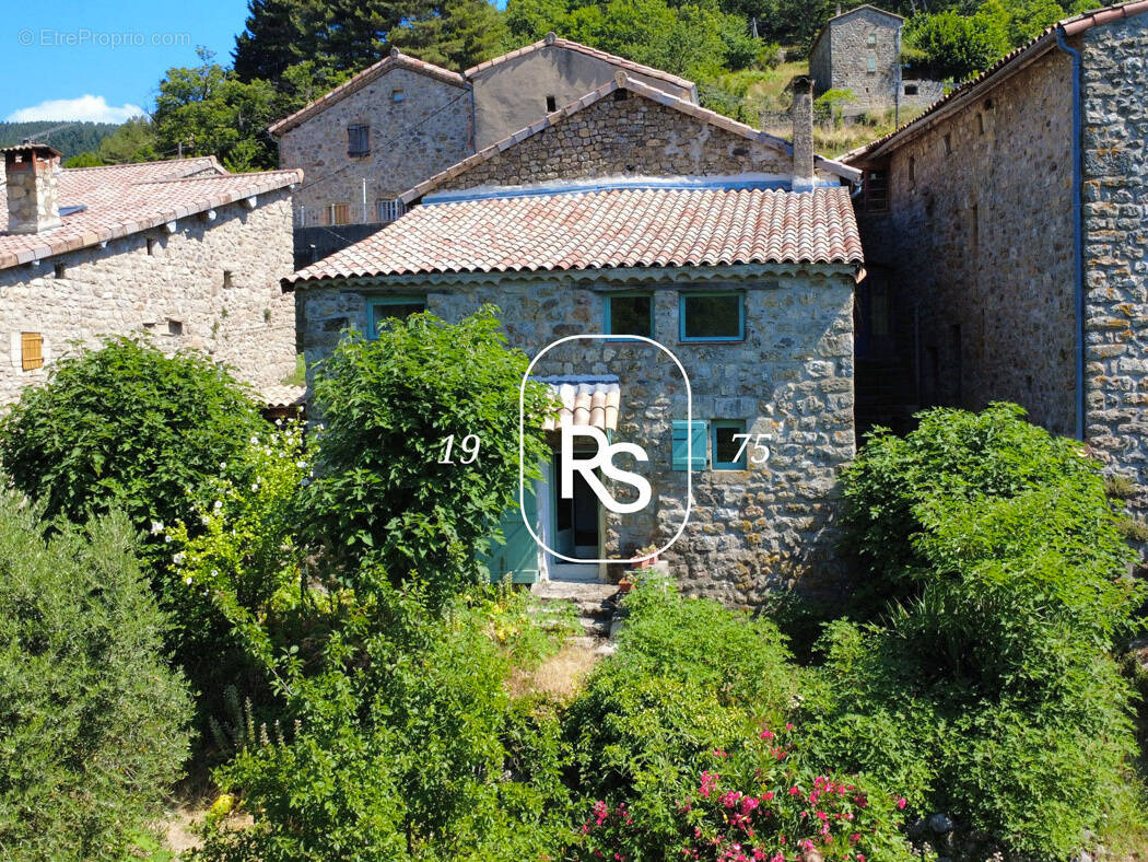 Maison à PRUNET