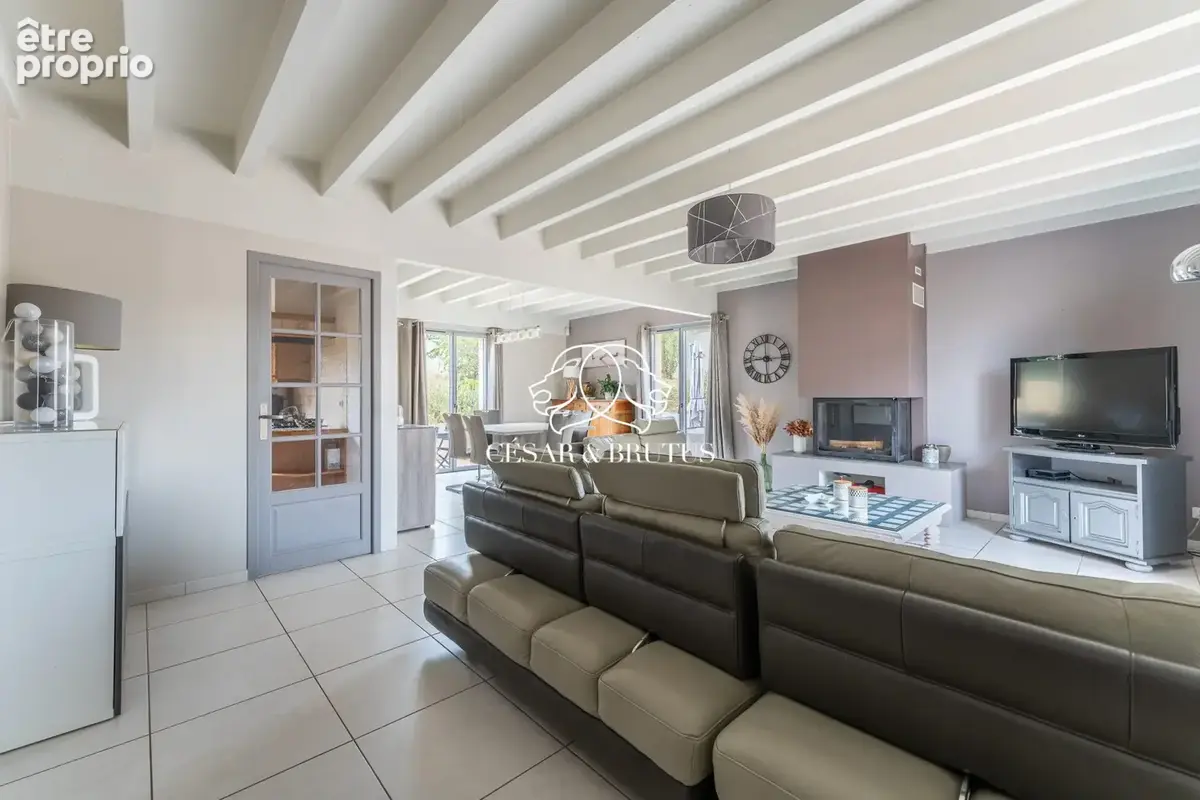 Maison 6 pièces 142 m² à vendre à Lentilly (69210) - photo 4
