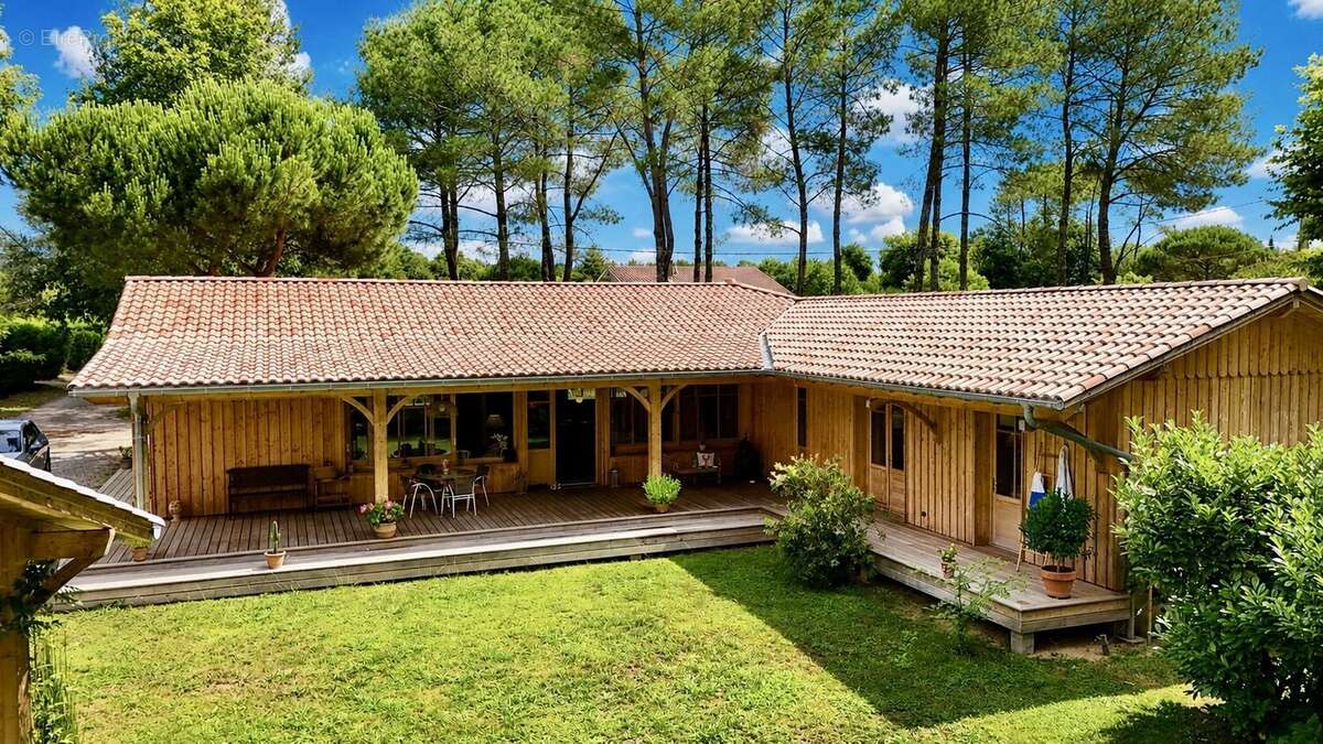 Maison à MAGESCQ