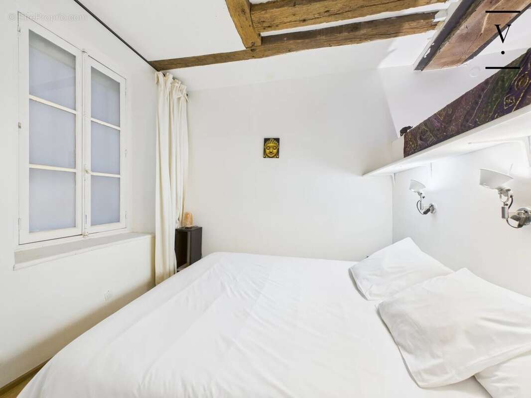 Appartement à PARIS-6E