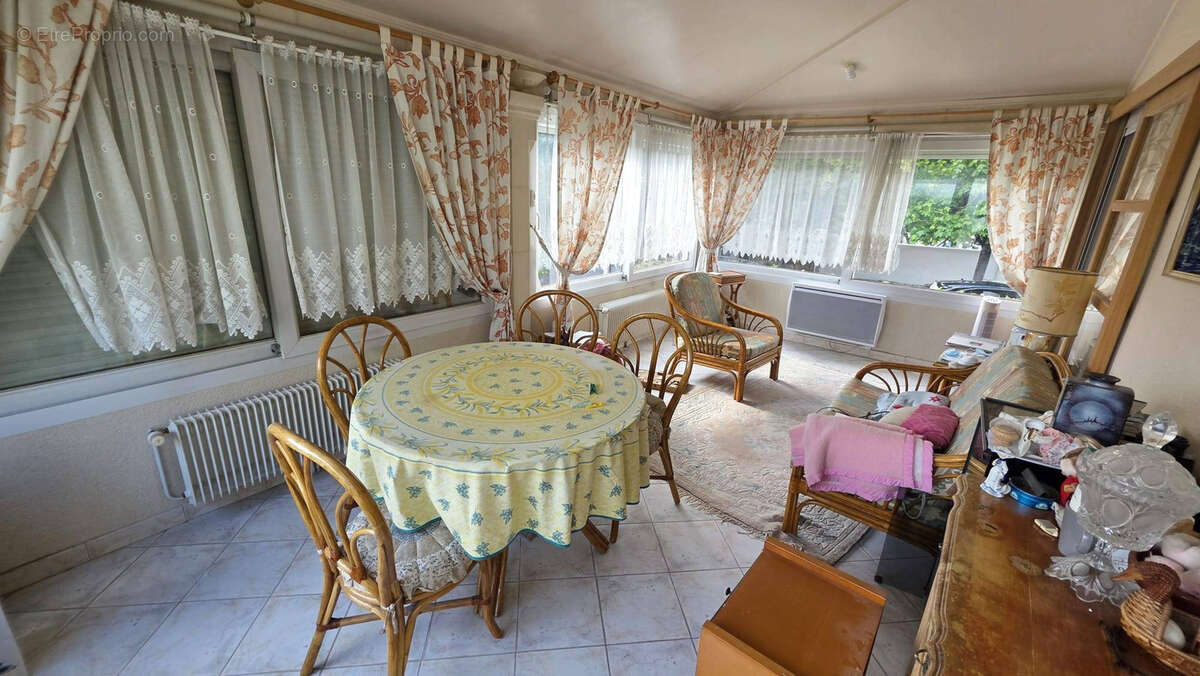 Maison à TREMBLAY-EN-FRANCE