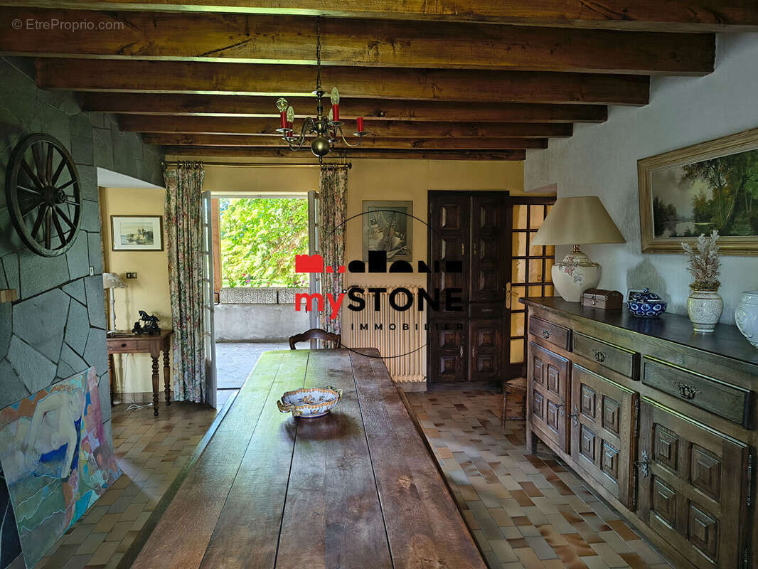 Maison à MISERIEUX
