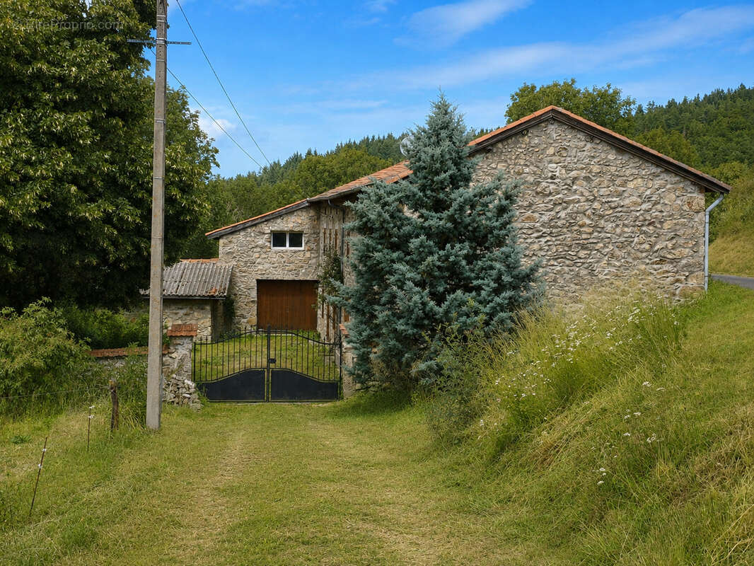 Maison à LA CHAISE-DIEU