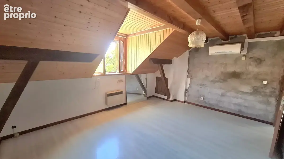 Monestier de Clermont . Maison de village au calme - photo 7
