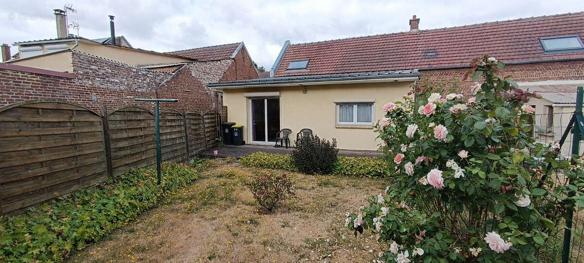 Maison de village - photo 9