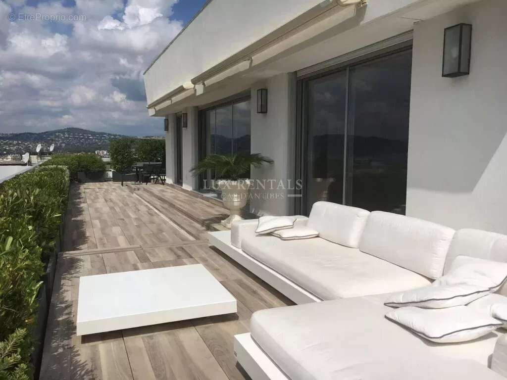 Appartement à ANTIBES