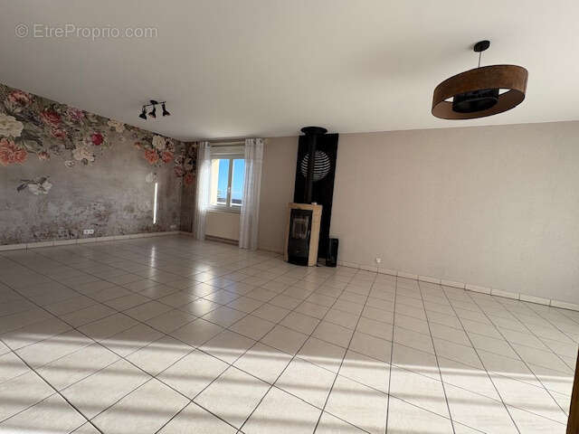 Maison à BEAUMESNIL