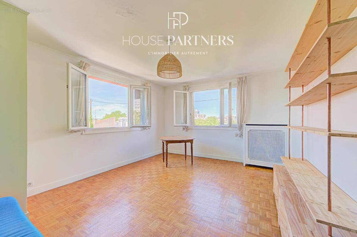 Appartement à RUEIL-MALMAISON