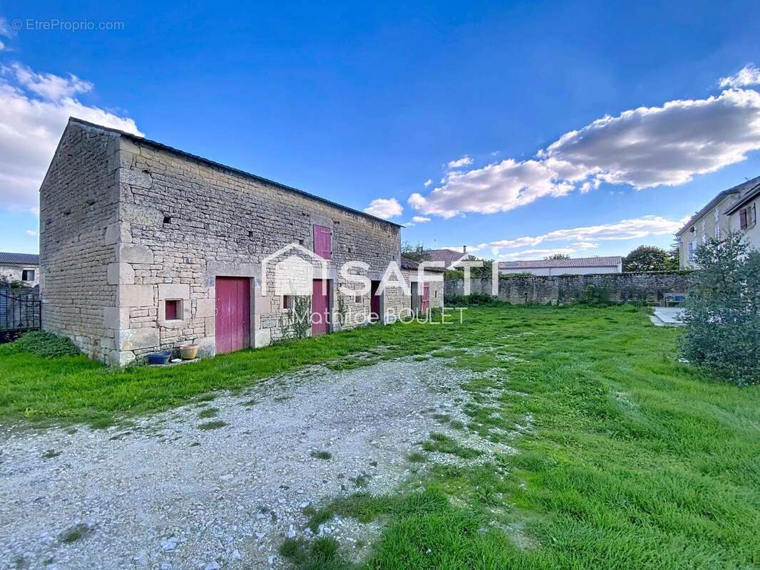 Photo 2 - Maison à AULNAY