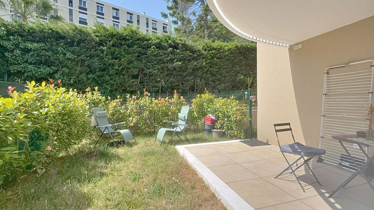 Appartement à VILLENEUVE-LOUBET