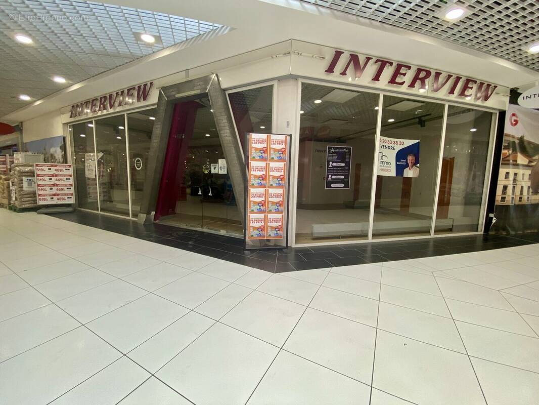 Commerce à BOURG-DE-PEAGE