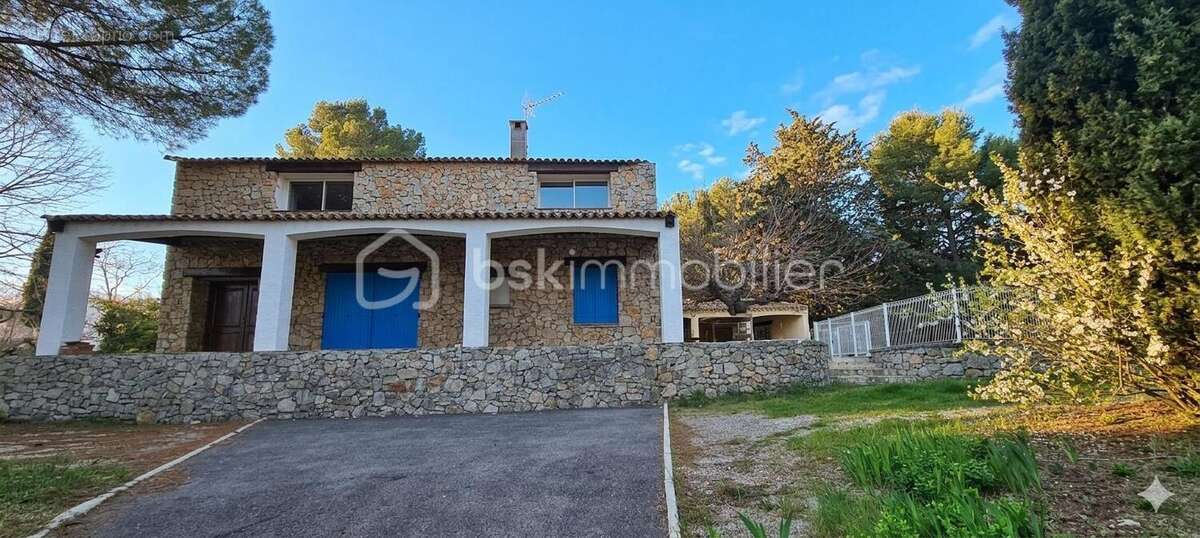 Maison à VILLEVEYRAC