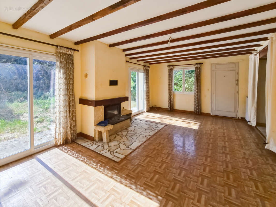 Maison T4 de 105m2 avec garage en sous-sol et jardin - Mauvezin - photo 5