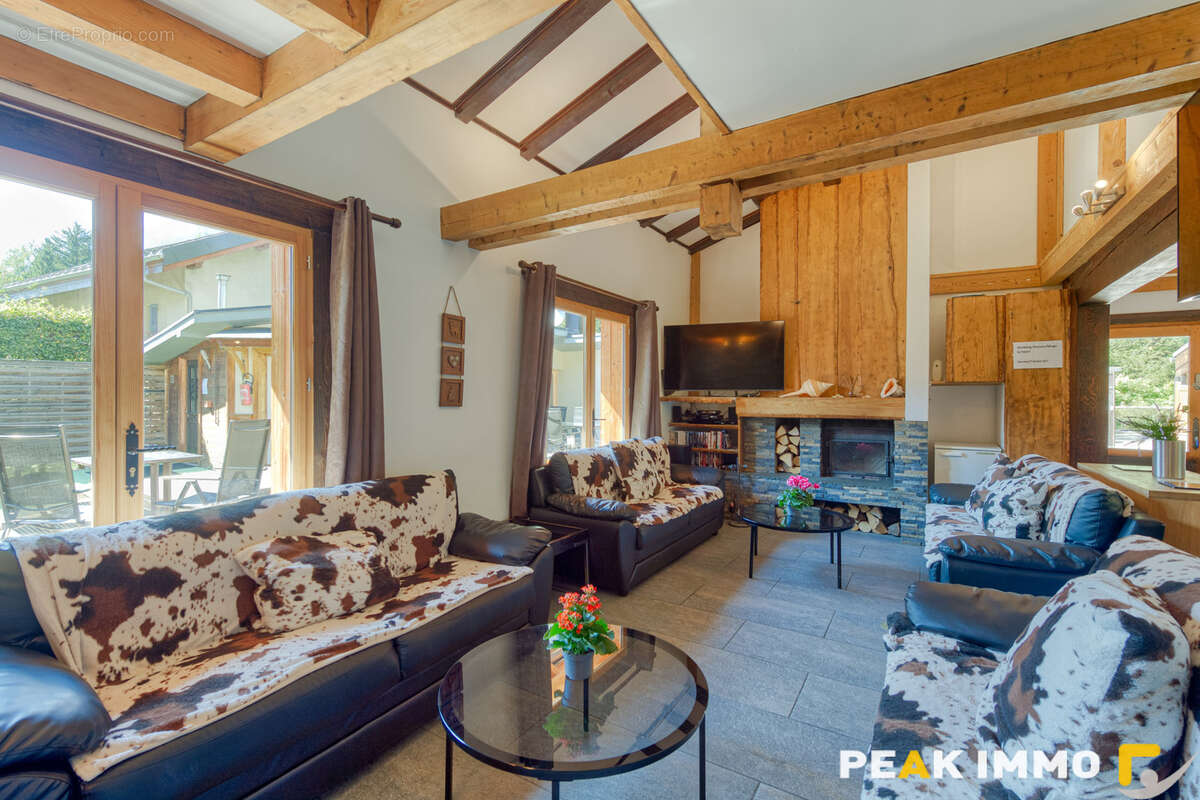 Propriété de 310 m2 utiles - Chamonix-Mont-Blanc - photo 2