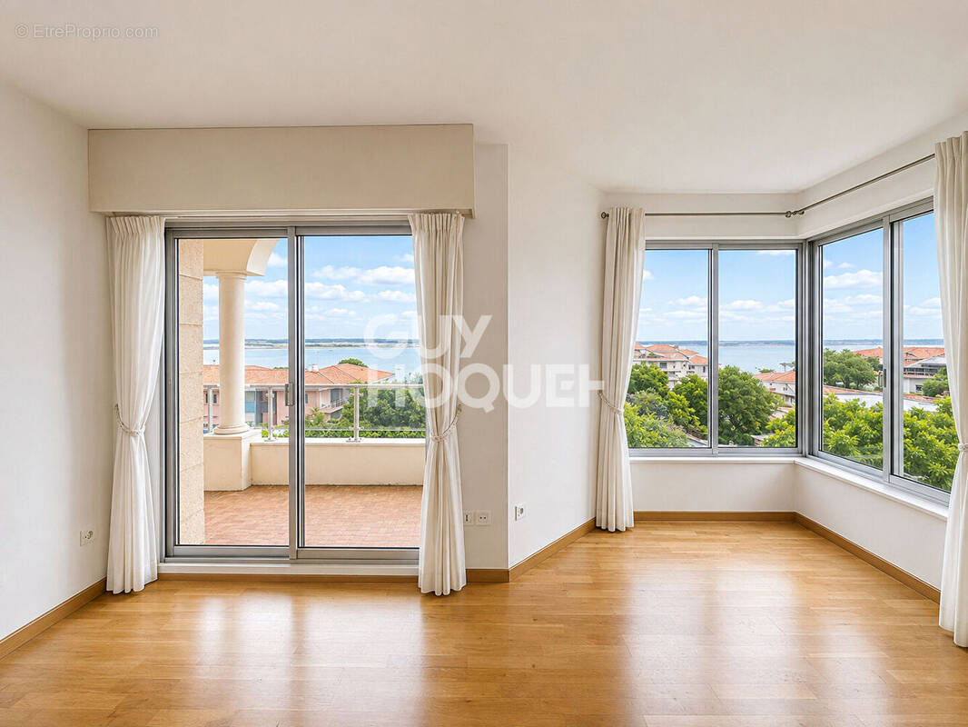 Photo Appartement à Arcachon au prix de 471 450€