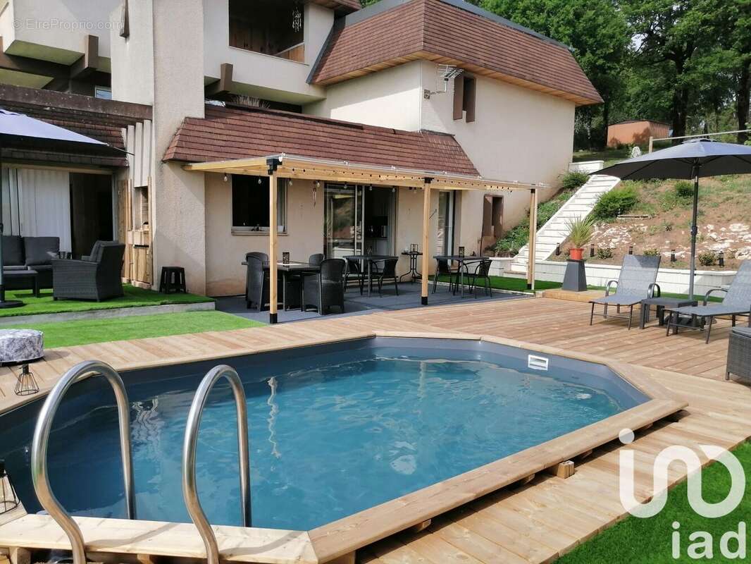 Photo 2 - Maison à LACHAPELLE-AUZAC