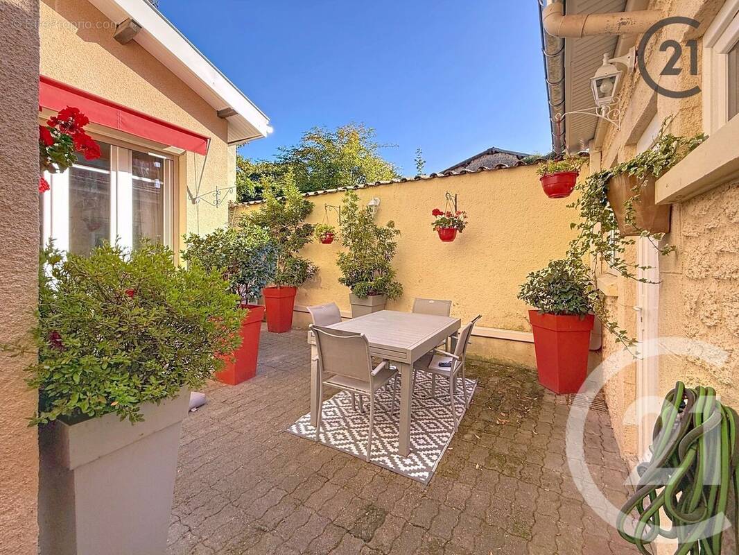 Maison à MOURMELON-LE-PETIT