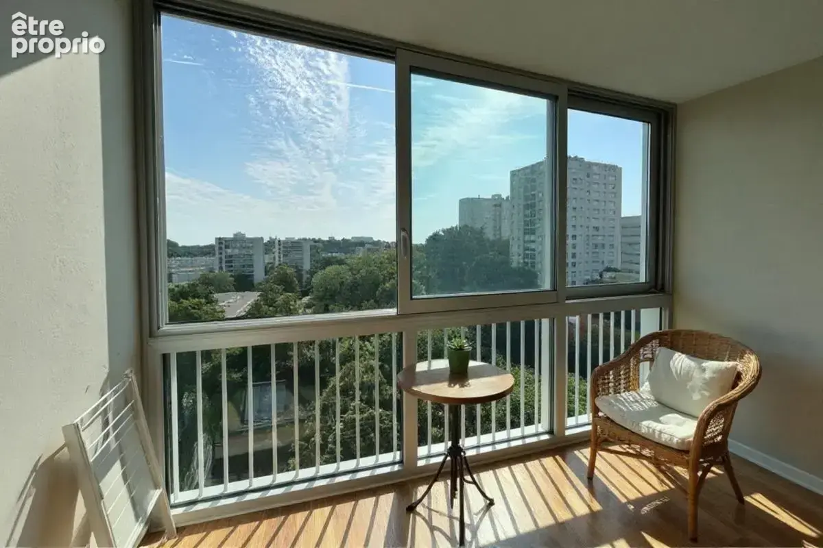 Appartement à LYON-5E