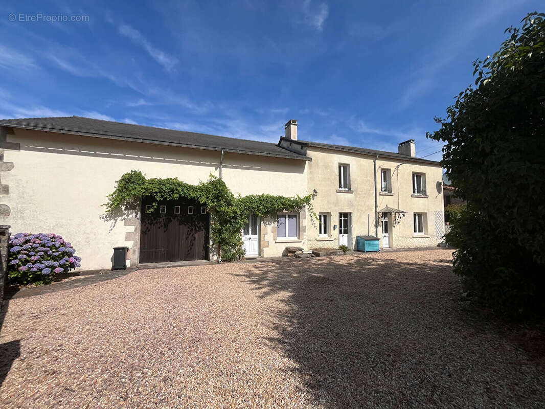 Maison à MARVAL