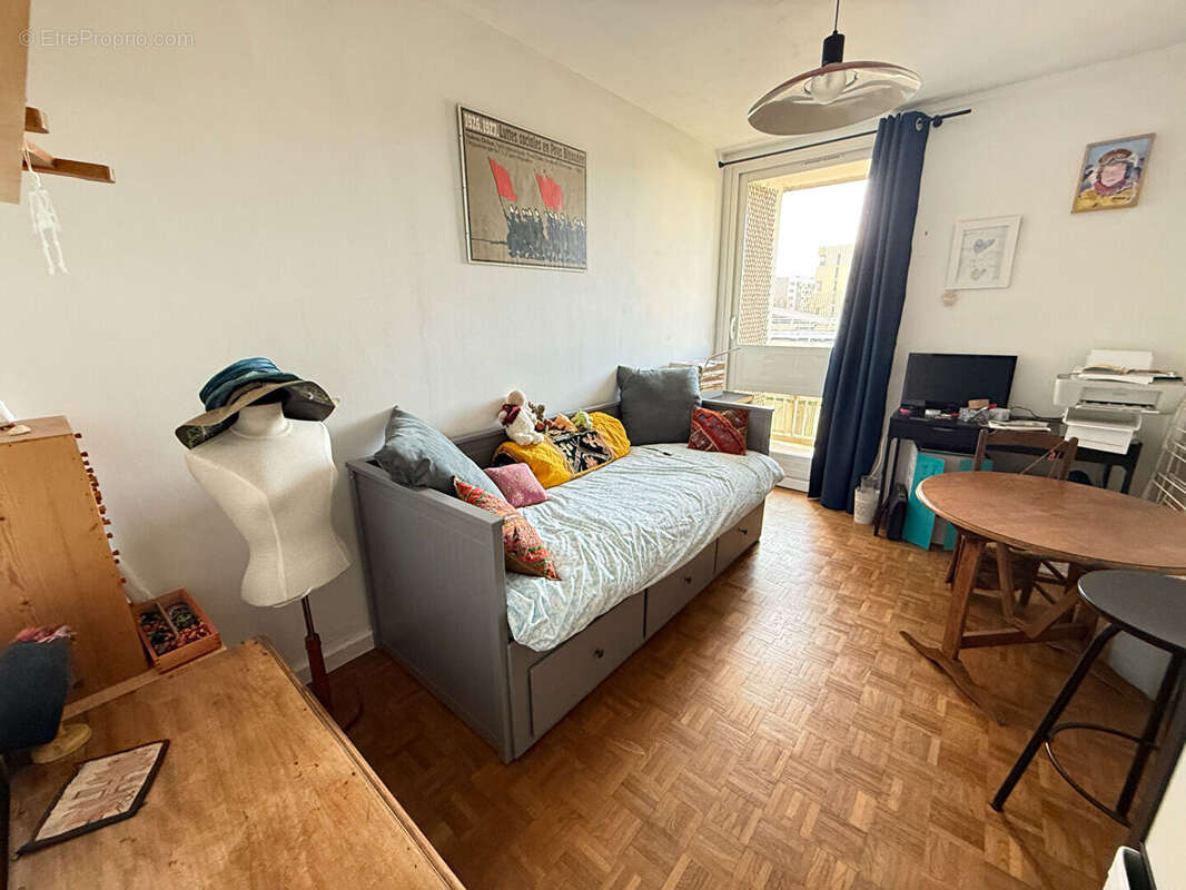 Appartement à SAINT-CYR-L'ECOLE
