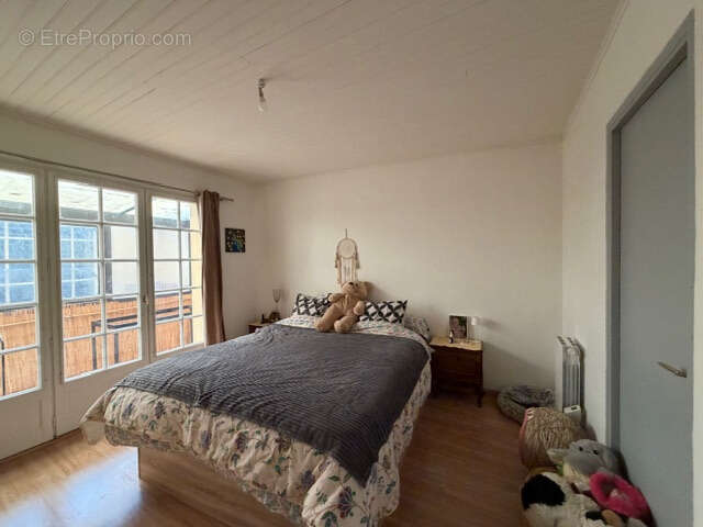 Appartement + studio + magasin - photo 18