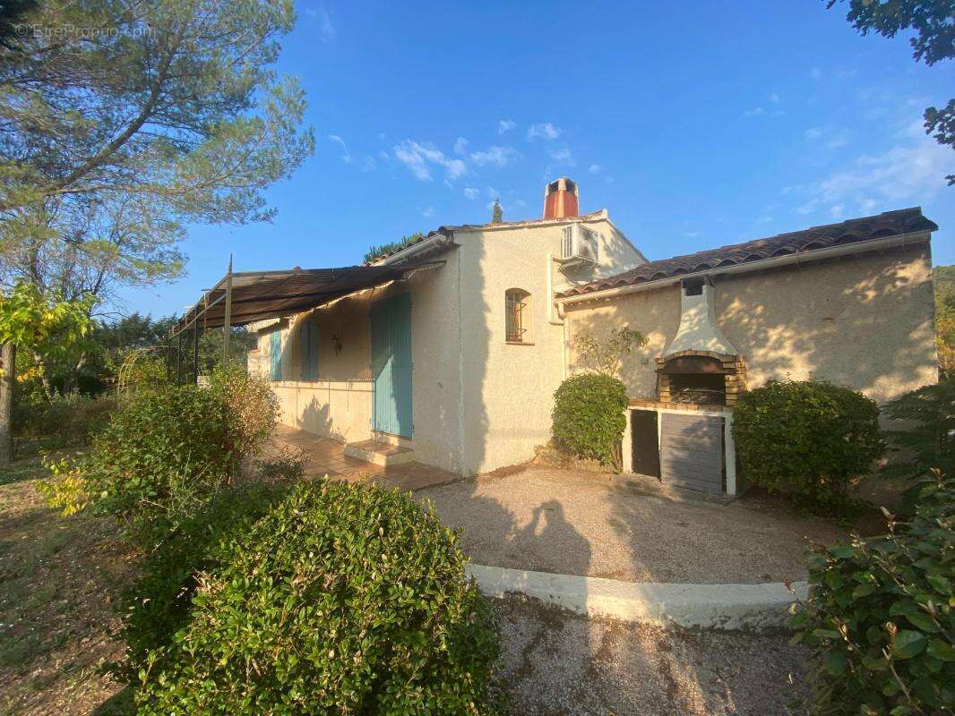 CARCES (83) - Maison 3p - 61m² - photo 2