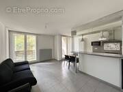 T2 + CAVE + PLACE DE PARKING + MARSEILLE  13013 - Appartement à MARSEILLE-13E