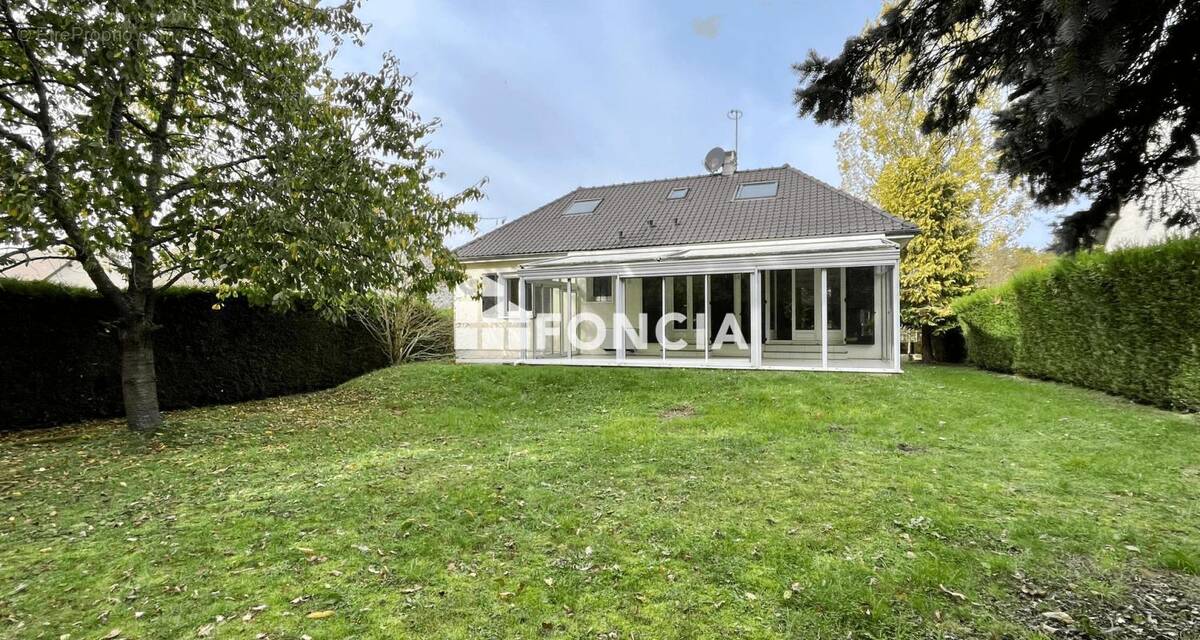 Maison à JOUARS-PONTCHARTRAIN