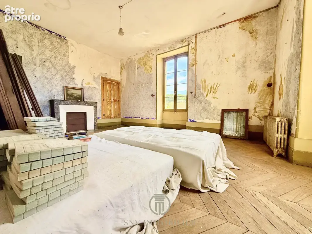 Propriété rare avec maison de maître, corps de fermé loué, tourelle et de nombreuses dépendances - photo 21