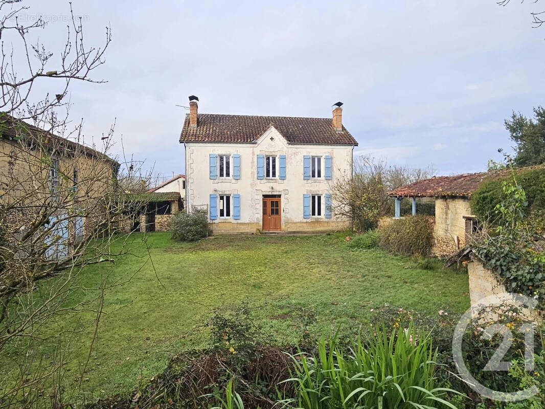 Maison à HAGETMAU