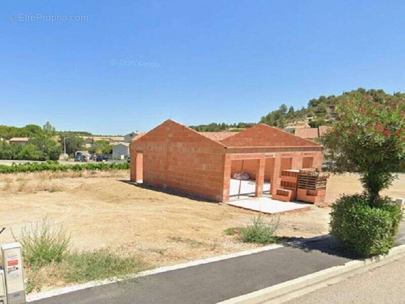Terrain à PORTEL-DES-CORBIERES